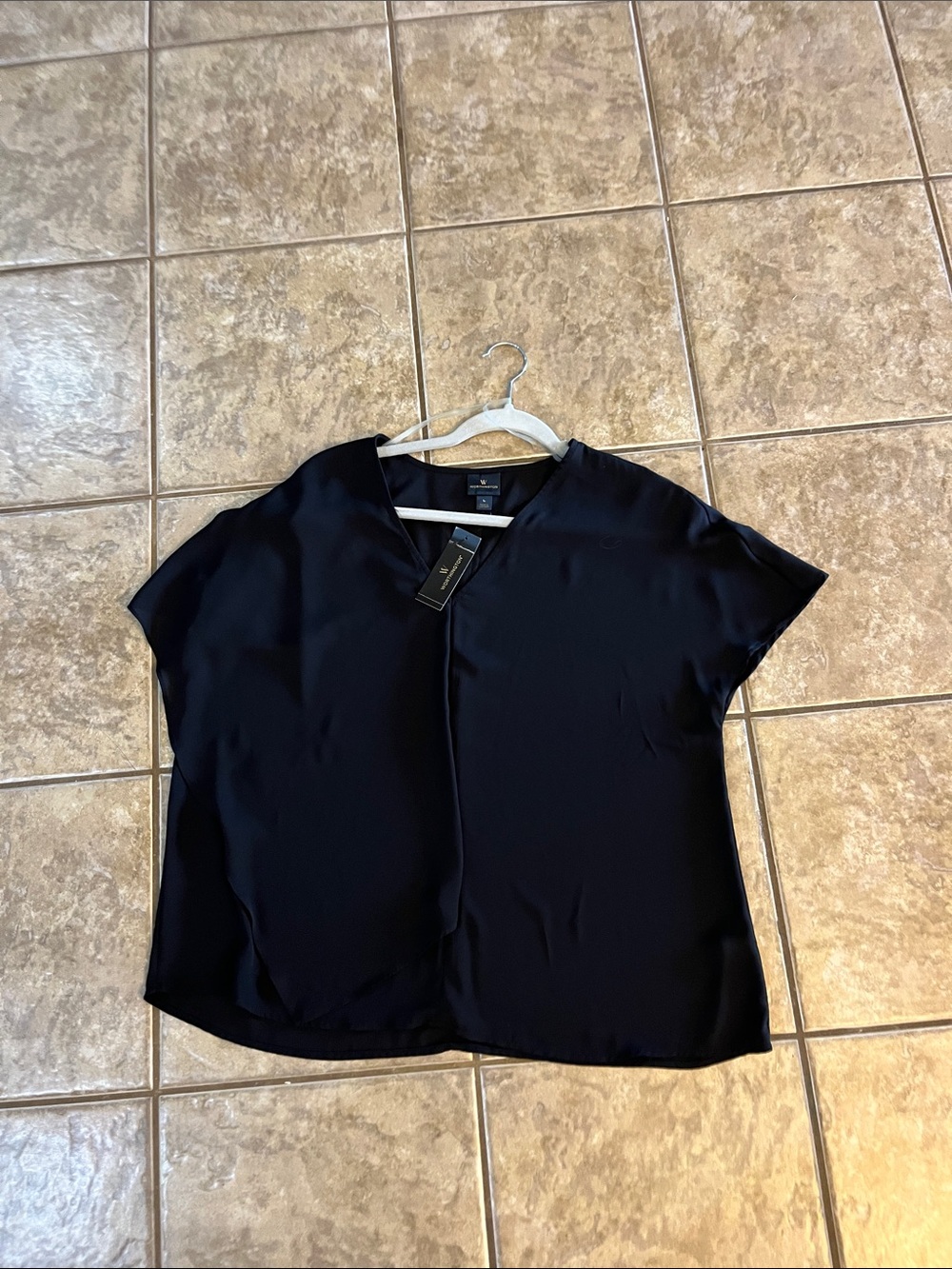 Worthington Black V-Neck Short Sleeve Top Size Large